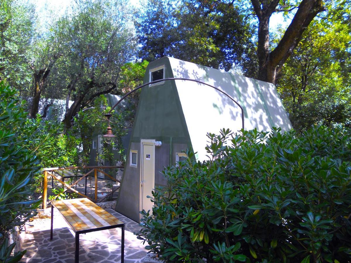 La Francesca Sud Un Villaggio"Glamping" Scario Szoba fotó
