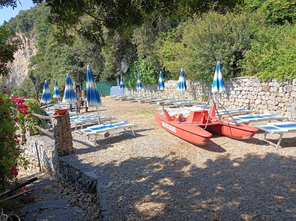 La Francesca Sud Un Villaggio"Glamping" Scario Kültér fotó