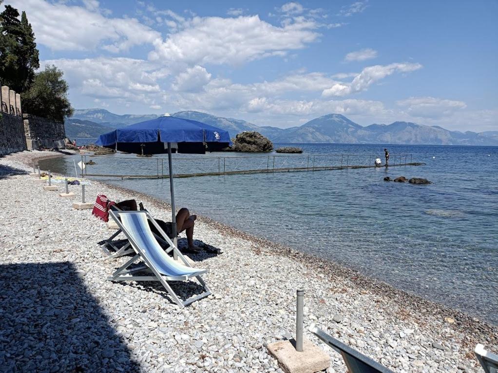 La Francesca Sud Un Villaggio"Glamping" Scario Kültér fotó